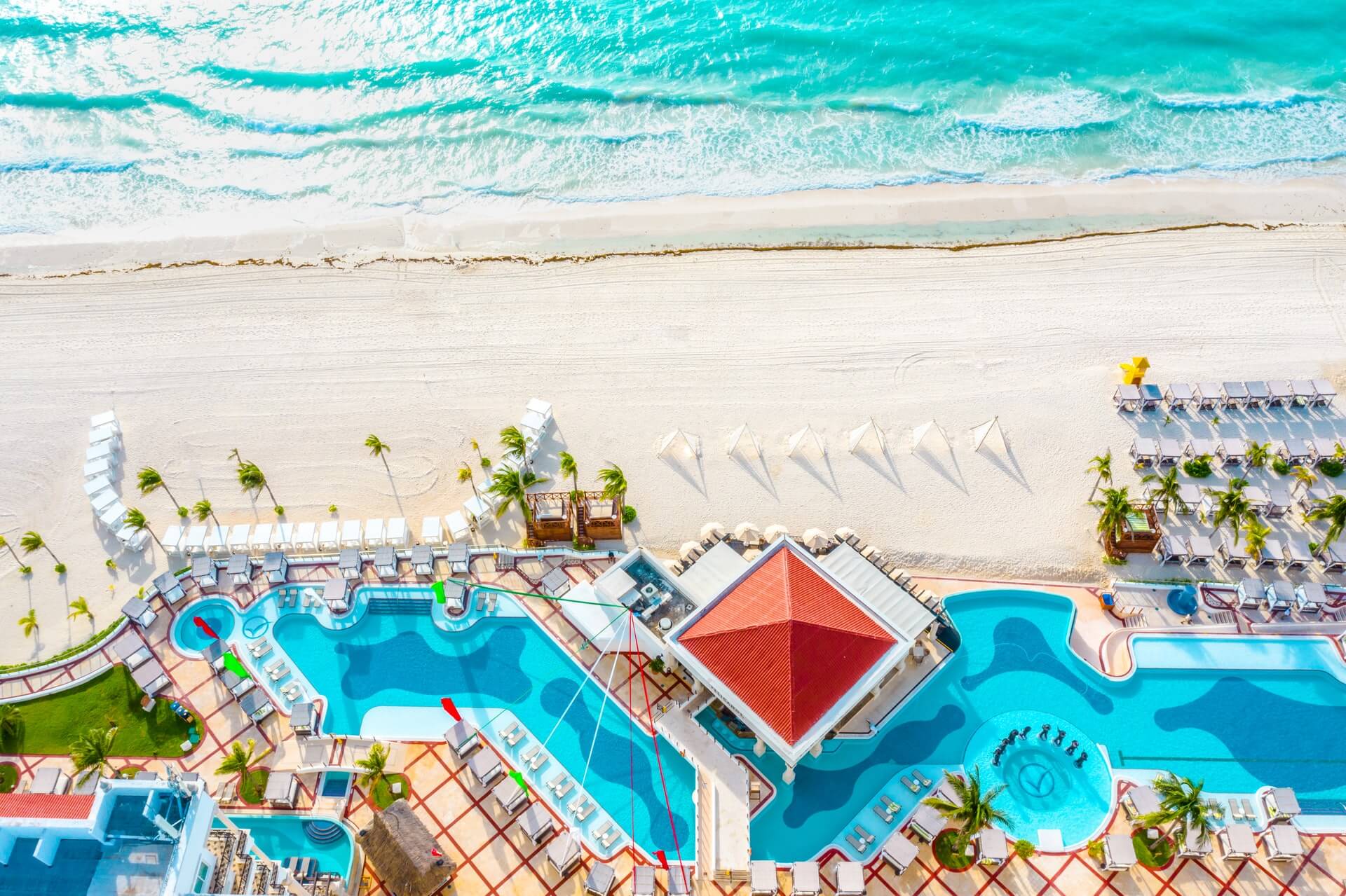 Direct flights to Cancun, Mexico from London for £392 R/T